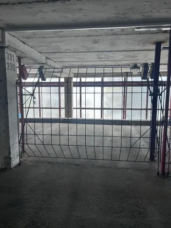 Prodej garážového stání, Praha - Střížkov, Lovosická, 18 m2