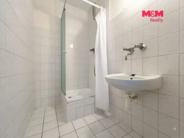 Pronájem bytu 1+1, Klatovy - Klatovy II, K Letišti, 44 m2