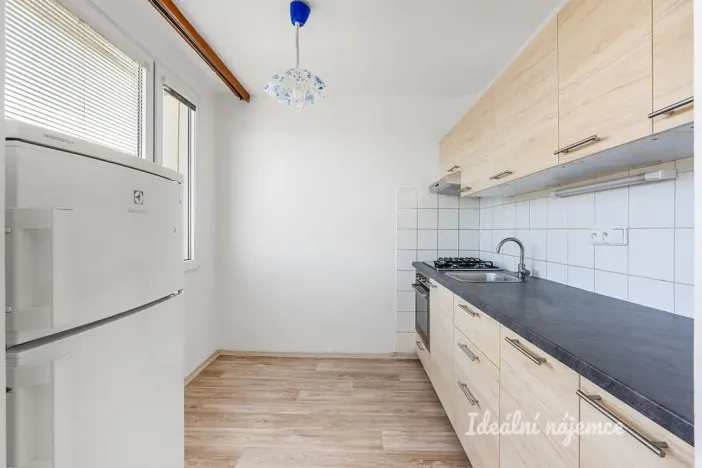 Pronájem bytu 3+1, Praha - Prosek, Jablonecká, 59 m2