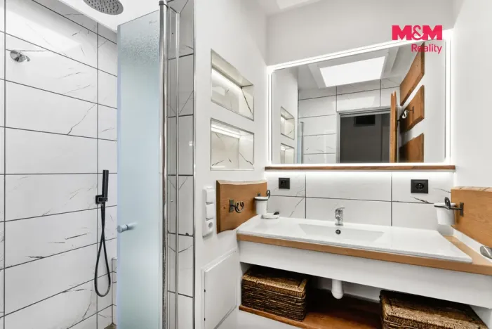 Prodej bytu 4+kk, Libáň, Na Ženichově, 80 m2
