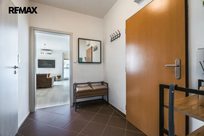 Pronájem bytu 3+kk, Praha - Střížkov, Makedonská, 68 m2