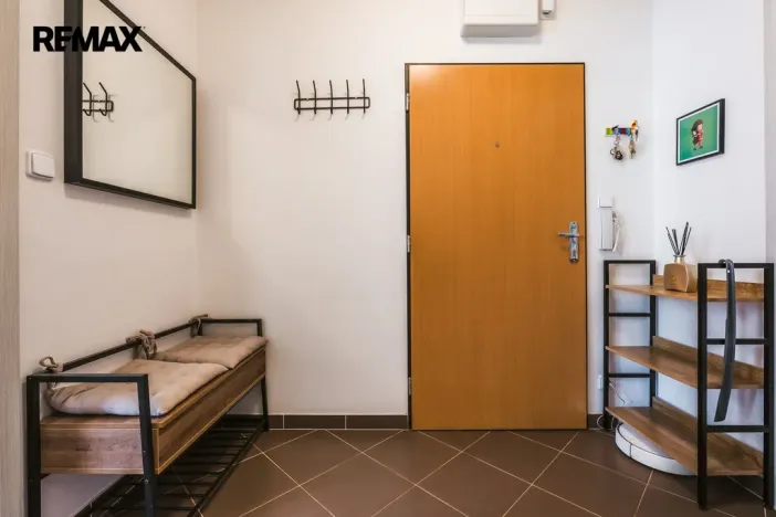 Pronájem bytu 3+kk, Praha - Střížkov, Makedonská, 68 m2