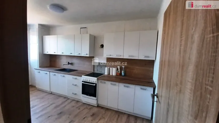 Pronájem bytu 3+1, Ústí nad Labem - Střekov, Purkyňova, 78 m2