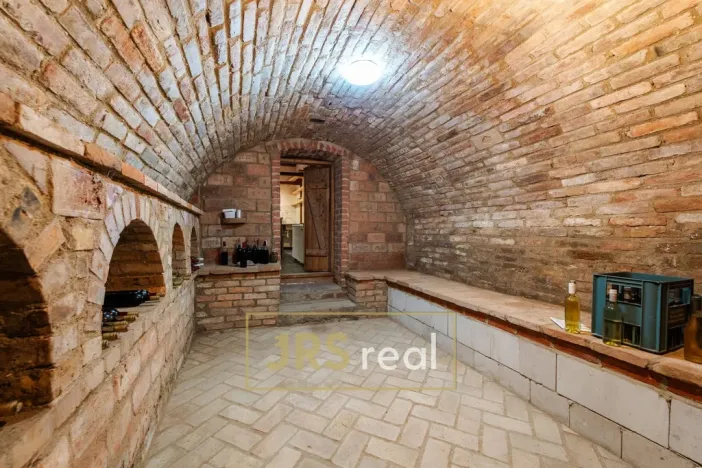 Prodej - jiné, Hrušovany nad Jevišovkou, 84 m2