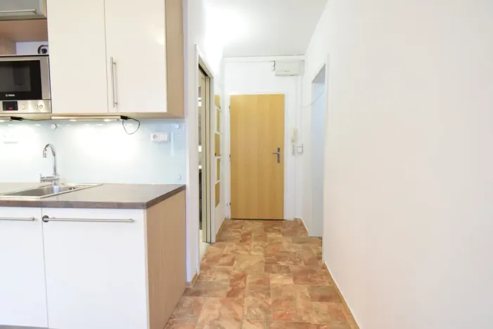 Pronájem bytu 1+1, Brno - Bystrc, Vondrákova, 34 m2