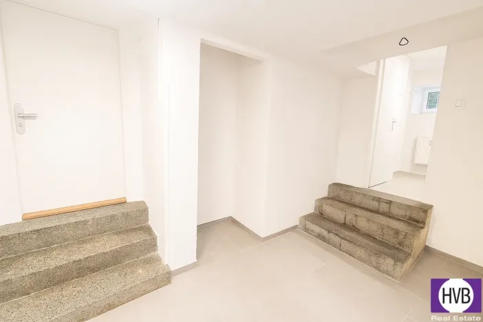 Pronájem bytu 2+kk, Praha, Dvorecké náměstí, 62 m2