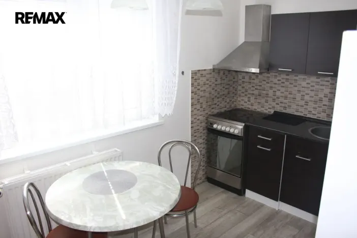 Pronájem bytu 3+1, Strakonice, Obránců míru, 70 m2
