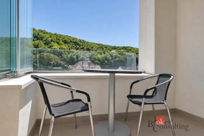 Prodej bytu 1+kk, Praha - Košíře, Pod radnicí, 52 m2