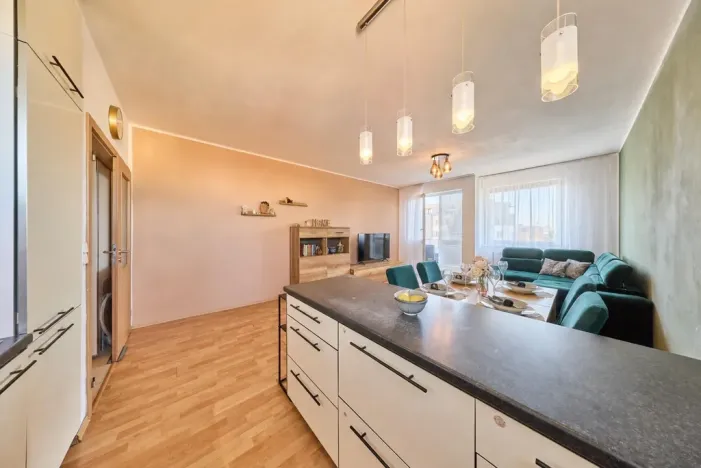 Prodej bytu 3+kk, Hradec Králové - Třebeš, Ve Stromovce, 75 m2