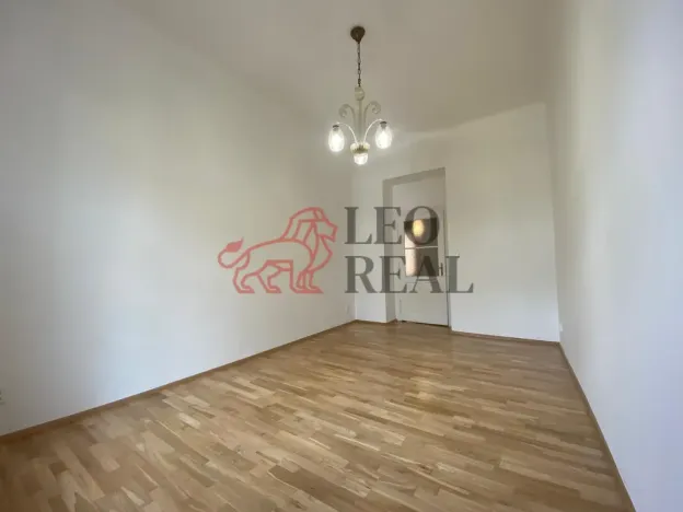 Pronájem bytu 2+1, Praha - Vršovice, 28. pluku, 78 m2