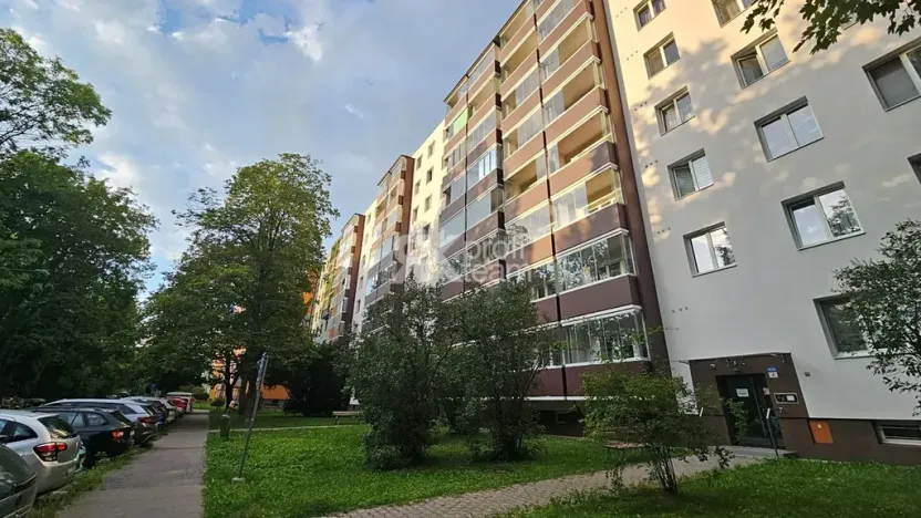 Prodej bytu 3+1, Ostrava, Aleše Hrdličky, 68 m2