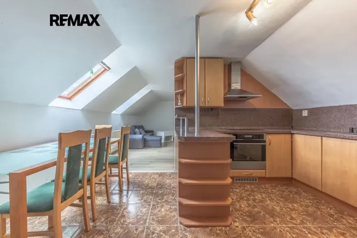 Pronájem bytu 4+kk, Ovčáry, 110 m2