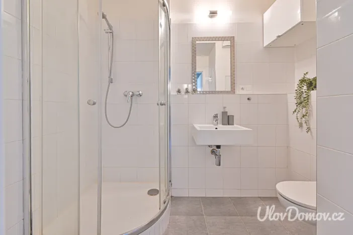Prodej bytu 1+kk, Praha - Kyje, Farkašova, 39 m2