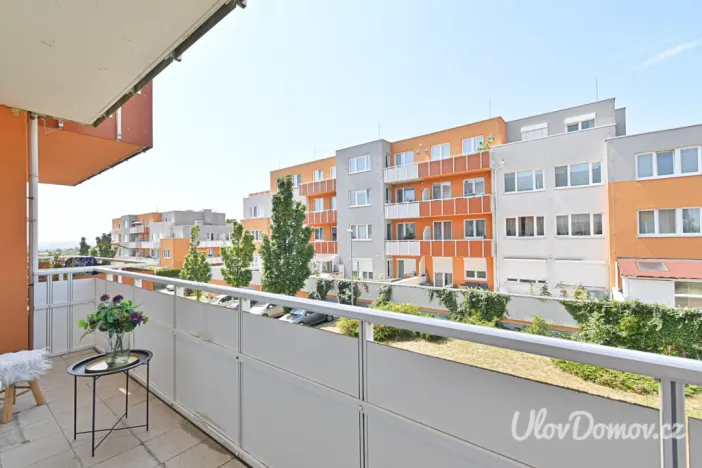 Prodej bytu 1+kk, Praha - Kyje, Farkašova, 39 m2