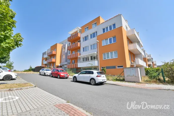 Prodej bytu 1+kk, Praha - Kyje, Farkašova, 39 m2
