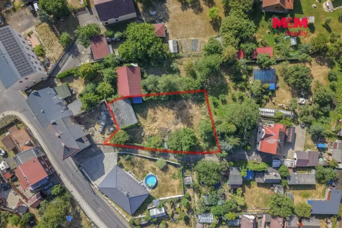 Prodej pozemku pro bydlení, Hroznětín, 825 m2