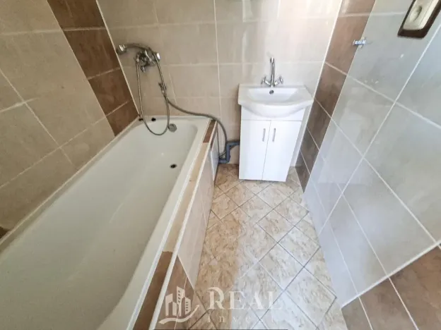 Pronájem bytu 3+1, Chomutov, Skalková, 60 m2