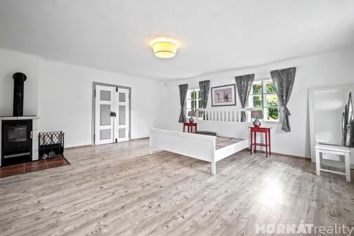Prodej zemědělské usedlosti, Medonosy, 200 m2