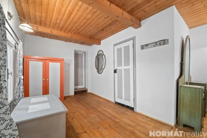 Prodej zemědělské usedlosti, Medonosy, 200 m2