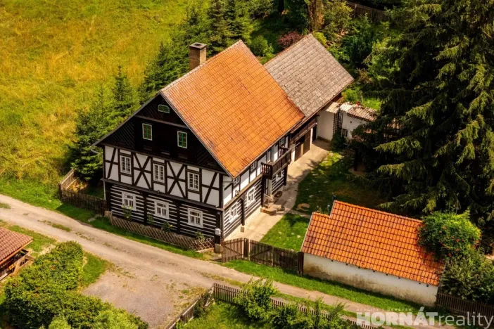 Prodej zemědělské usedlosti, Medonosy, 200 m2