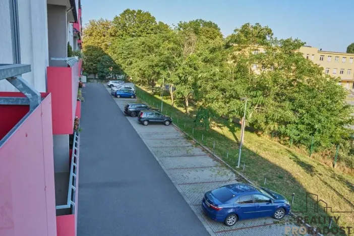 Pronájem bytu 1+kk, Olomouc, Sokolovská, 51 m2