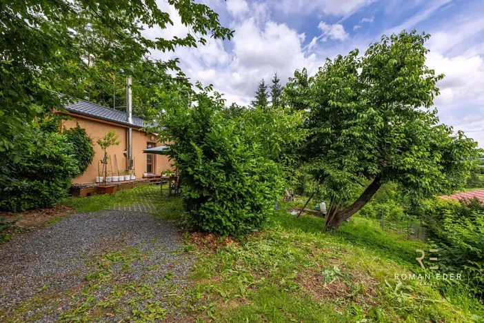 Prodej pozemku pro bydlení, Mirošovice, Na Vrchách, 1493 m2