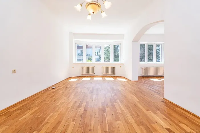 Pronájem rodinného domu, Praha - Břevnov, Pětipeského, 180 m2