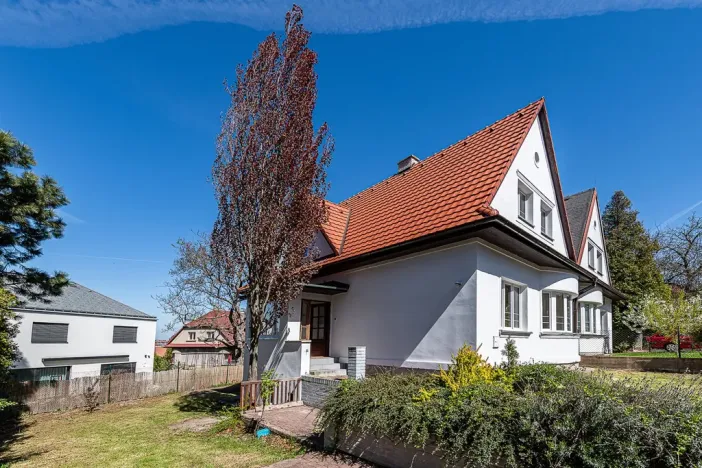 Pronájem rodinného domu, Praha - Břevnov, Pětipeského, 180 m2