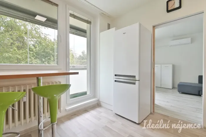 Pronájem bytu 2+1, Brno, Třískalova, 58 m2