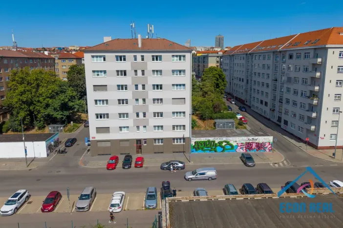 Prodej bytu 2+kk, Praha - Vršovice, Vladivostocká, 53 m2