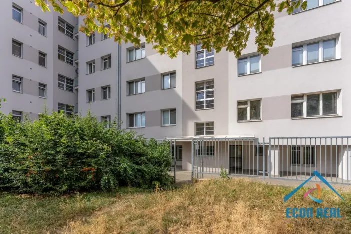 Prodej bytu 2+kk, Praha - Vršovice, Vladivostocká, 53 m2