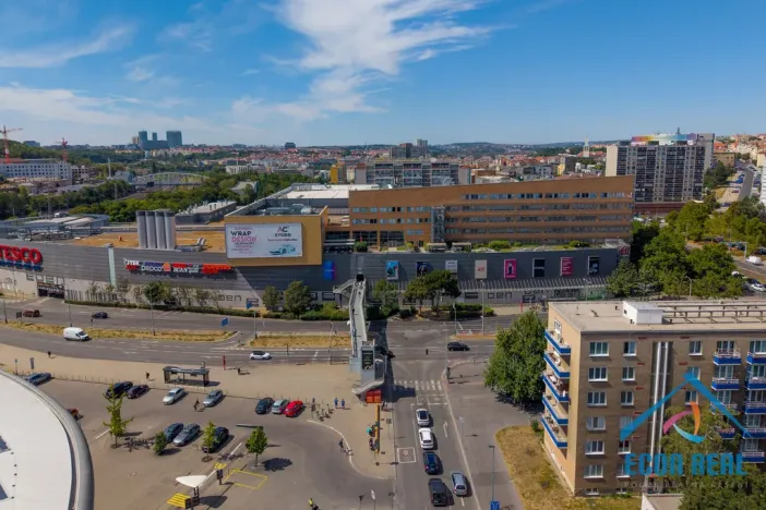 Prodej bytu 2+kk, Praha - Vršovice, Vladivostocká, 53 m2