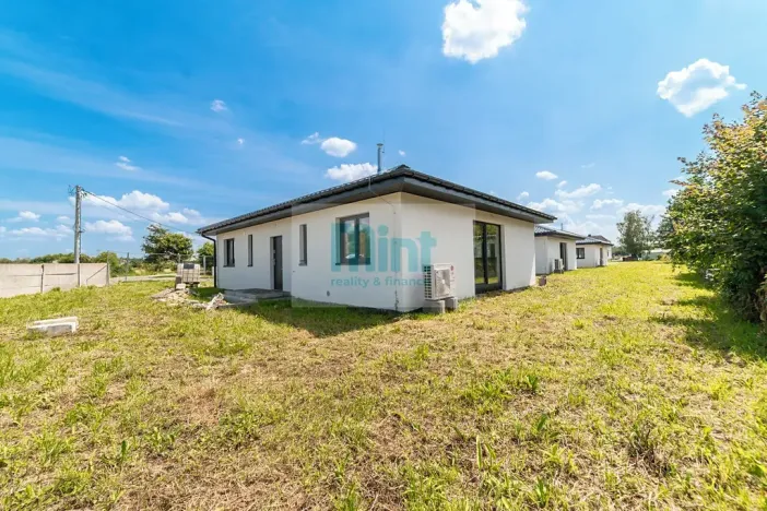 Prodej pozemku pro bydlení, Olza, Polsko, Grobla, 565 m2