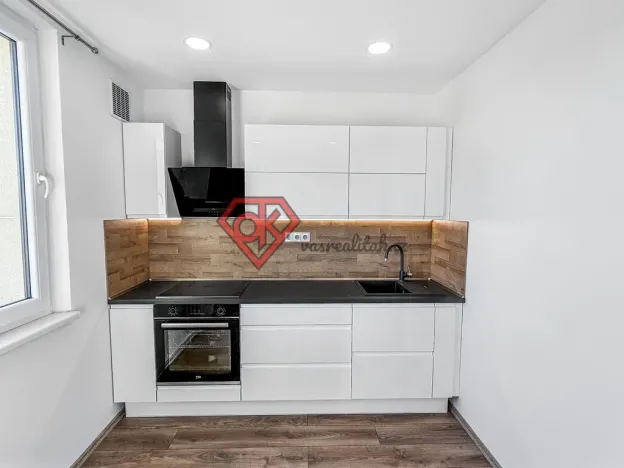 Pronájem bytu 1+1, Ústí nad Orlicí - Hylváty, Třebovská, 39 m2