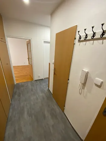 Pronájem bytu 3+1, Zlín, M. Knesla, 70 m2