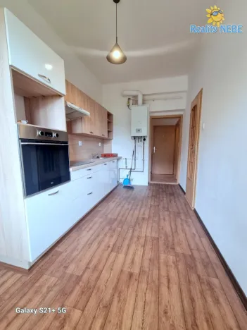 Pronájem bytu 2+1, Teplice, Josefa Hory, 60 m2