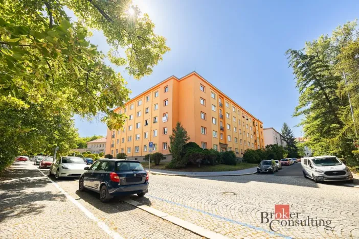 Pronájem bytu 3+1, Praha - Strašnice, Krupská, 78 m2