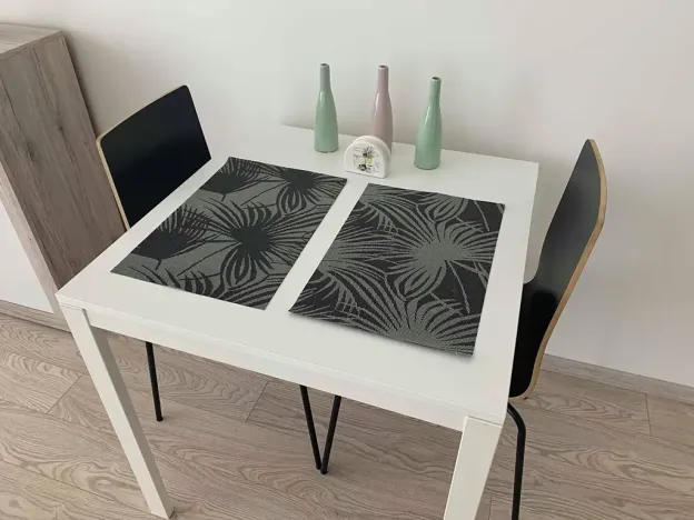 Pronájem bytu 1+kk, Praha - Dejvice, Lindleyova, 36 m2