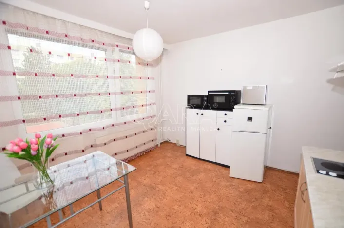 Pronájem bytu 1+1, Praha - Libuš, Na domovině, 39 m2