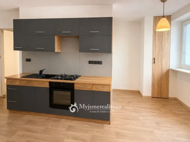 Pronájem bytu 2+1, Znojmo, Gagarinova, 55 m2