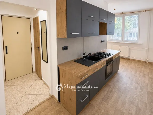 Pronájem bytu 2+1, Znojmo, Gagarinova, 55 m2