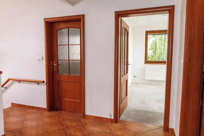 Dražba rodinného domu, Cvrčovice, Lesní, 206 m2