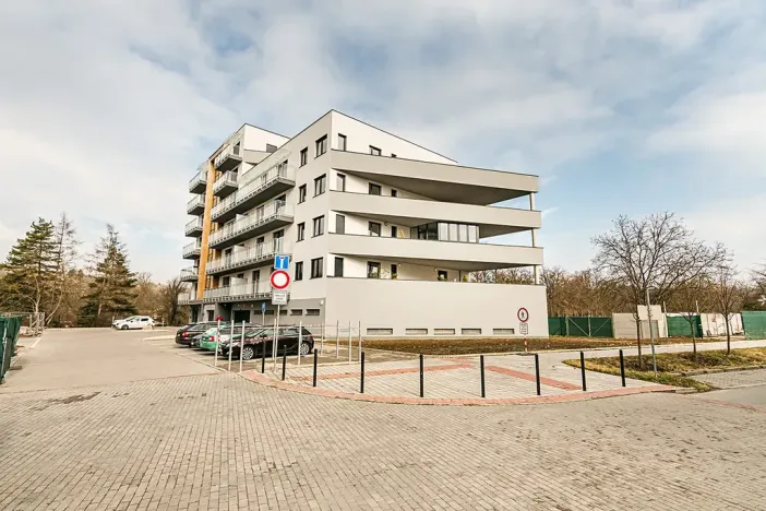 Pronájem bytu 1+kk, Brno, Wágnerova, 35 m2