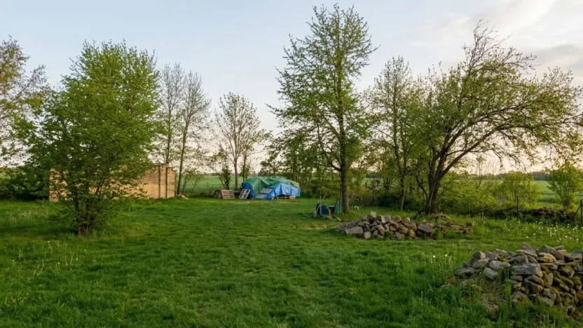 Prodej pozemku, Chorušice, 1300 m2