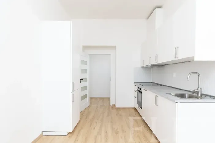 Pronájem bytu 1+kk, Praha - Libeň, Františka Kadlece, 33 m2