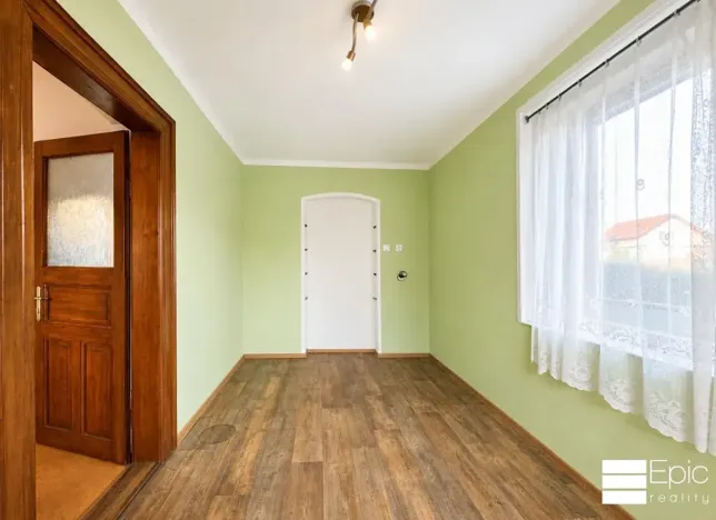 Prodej rodinného domu, Libiš, Husova, 154 m2