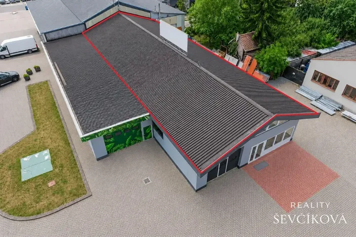 Pronájem obchodního prostoru, Hradec Králové, Vlčkovická, 700 m2
