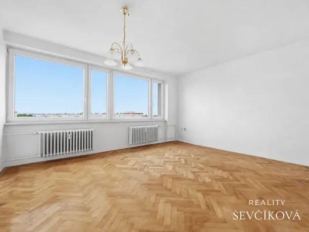 Prodej bytu 3+1, Hradec Králové, Na Občinách, 79 m2