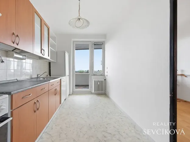 Prodej bytu 3+1, Hradec Králové, Na Občinách, 79 m2
