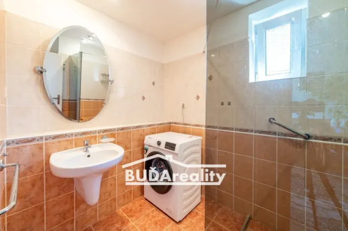 Prodej rodinného domu, Halenkovice, 309 m2